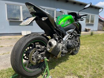 Kawasaki Z900 - 7