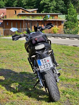 Zachovalý Kawasaki Versys KLE 650 s doplňky, STK 2027 - 7