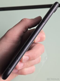 iPhone XR, 64GB, 97%🔋TOP stav - 7