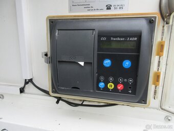 Schmitz SKO 24/L, Carrier Vector 1550, Nové pneu - 7