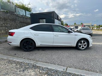 Skoda Superb 2016 1.6 - 7
