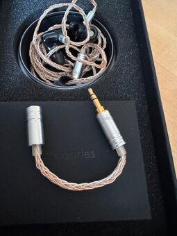 Kvalitní in-ear sluchátka iBasso IT04 - 7