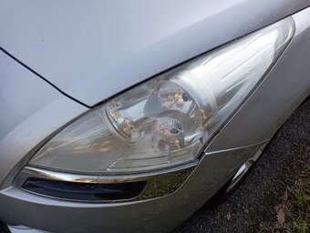 Peugeot 5008 1.6Hdi 82kw - 7