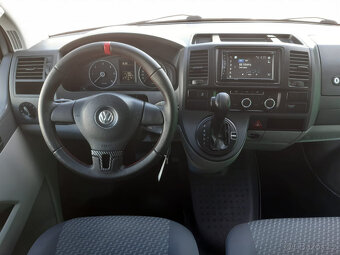VW Transporter T5,1 2.0Tdi 103kw,r.v:2011 ,6míst, DSG - 7