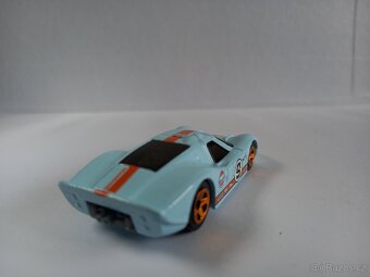 HOT WHEELS - 1967 FORD GT40 Mk.IV -GULF -POZRI DETAILNÉ FOTO - 7