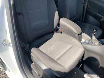 Opel Meriva 1.4i , 74 kW benzín, 2010 - 7