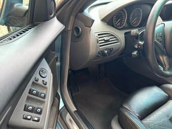 BMW 645Ci V8,servis.kniha,nebourán,velmi zachovalý,serv.50t. - 7