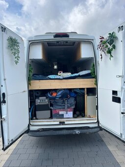 Iveco Daily – Soběstačná obytná dodávka - 7