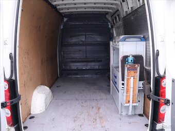 Volkswagen Crafter 2,5 TDI 100kW L2H3 Klima DPH (2010) - 7