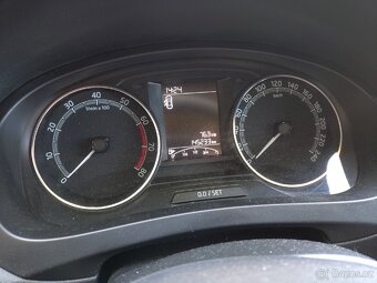 Škoda Rapid spaceback 1.0 TSI 70 KW - 7