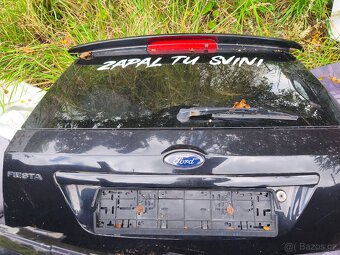 Ford fiesta st nárazníky a zadní vrata se striškou - 7