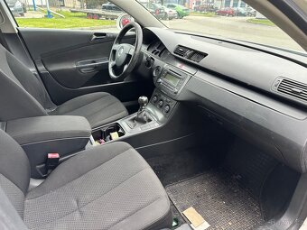 Passat B6 1,9tdi 77kw na náhradní díly - 7