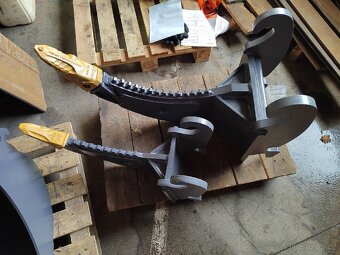 Příslušenství na bagry minibagry - 7