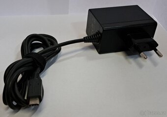 Nabíječka na NINTENDO SWITCH originál - 7