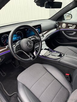 Mercedes Benz E300de T Saloon - 7