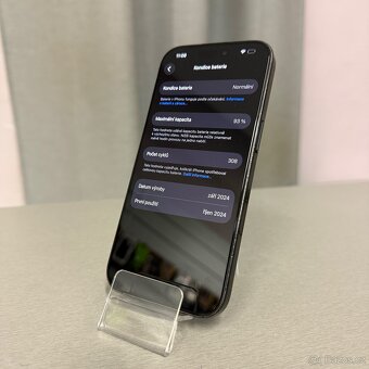 iPhone 16 Pro 256GB černý, 12 měsíců záruka - 7