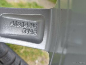 Nová orig.zimní sada VW POLO 16" 5x100 pneu 185/60/16 - 7