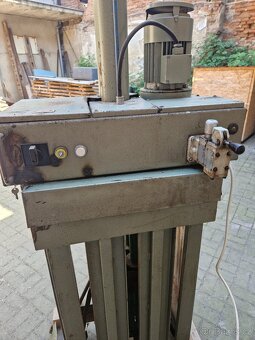 Lis na brikety - 7