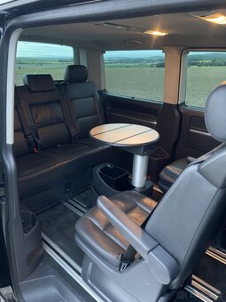 Volkswagen Multivan - 7
