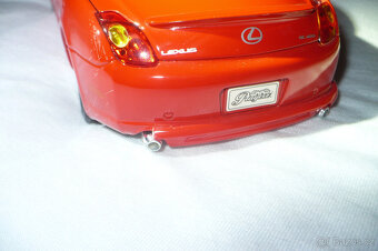 Model auto 1:18 Lexus SC 430 - 7