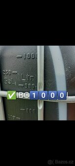 Nádrže 1000 litrů na vodu černá a bílá IBC kontejnery - 7