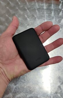 powerbanka Powerton 5 000mAh bezdrátová - 7