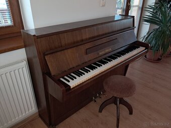 Pianino - Klavír - 7