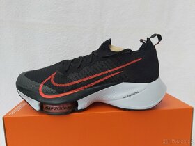 Bezecke tenisky Nike Air Zoom Tempo, vel. 44, 39 - 7