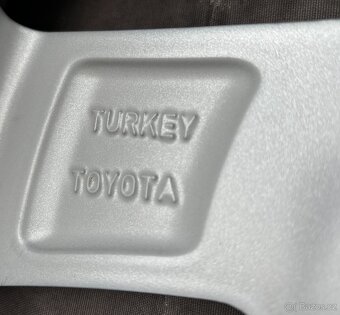 Originální Alu kola 4x100 Toyota Aygo 175/65/17 DOT22 - 7