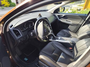 Volvo XC60 D5 158KW 4x4 SUMMUM - 7