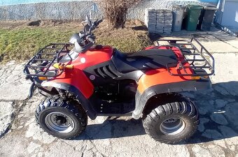 Čtyřkolka Linhai - 7