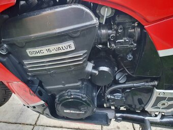 Kawasaki GPZ 750 R, rok 1985, najeto 43168 Km, krásný stav. - 7