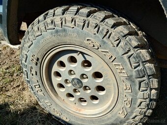 JEEP Cherokee 2,5 TD - 7