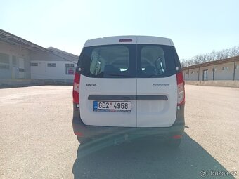 Dacia Dooker 1.6i-16v rok 2016 TAŽNÉ malý nájezd KM - 7