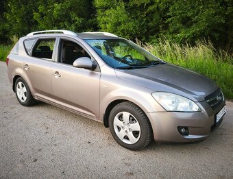 Kia Ceed 1.6 CRDi Combi po servise za 21tis.Kč - 7