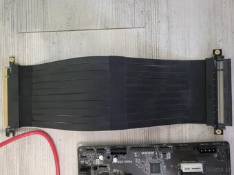 Mining set – ASRock H110 Pro BTC+, risery a PCIe riser kabel - 7