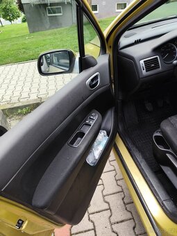 Prodám peugeot 307 r.v.2007, 2.0 benzín - 7