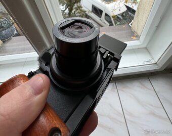 Prodám fotoaparát Sony ZV1 s příslušenstvím (sleva 8 000 Kč) - 7