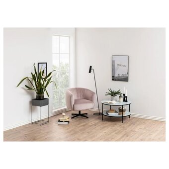 Konferencni stolek - 7