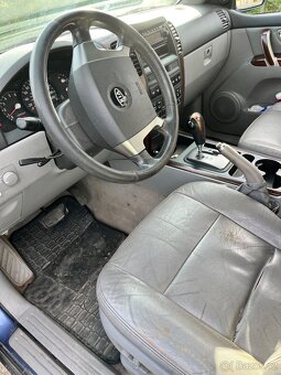 Kia Sorento 2006 - 7