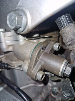 Suzuki RMZ 450 model 2011 - 7