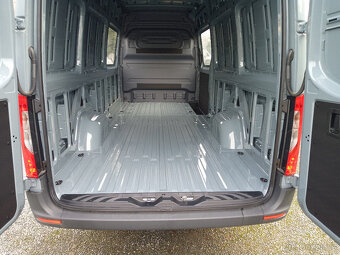 Mercedes-Benz Sprinter 317 CDI - 7