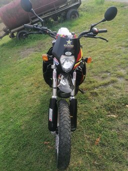 Aprilia Pegaso 125 - 7