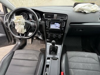 VW Golf Variant VII. 2.0 TDI 110kw 12/2013 / NAVI - 7