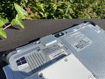 odolný tablet Panasonic Toughpad FZ-G1 - FullHD, SSDčko, W11 - 7