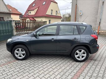 Toyota RAV4 2.2D-4D 100kW 2008 208586km 4x4 BEZ KOROZE - 7