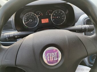 Fiat Grande Punto - 7