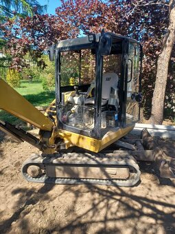 Cat 302.5c rv.2008 - 7