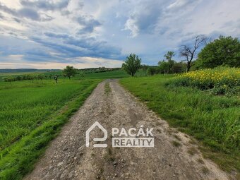 Prodej pozemku o výměře 1.100 m2 určeného k výstavbě rodinné - 7