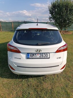 Hyundai i30 1.6 trik. komfort r.v. 2016 - 7